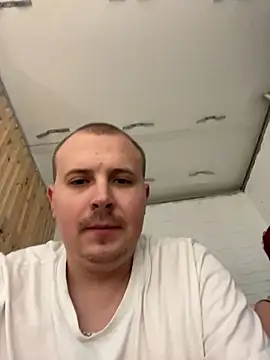 MrMrsRight online show from 7, 1, 2026