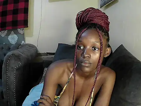 petite clara24 online show from 25, 2, 2025