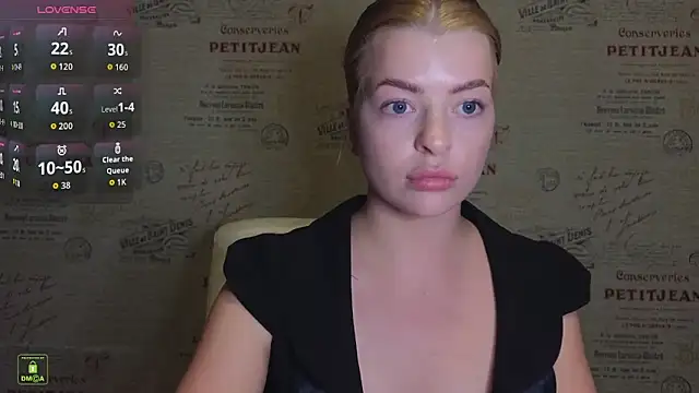 RinaBlondie online show from 9, 9, 2025