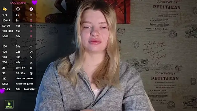 RinaBlondie online show from 7, 3, 2025