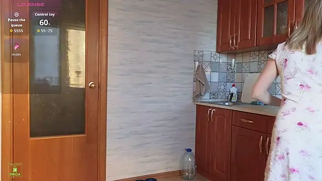 RinaBlondie online show from 30, 9, 2025