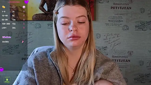 RinaBlondie online show from 9, 3, 2025