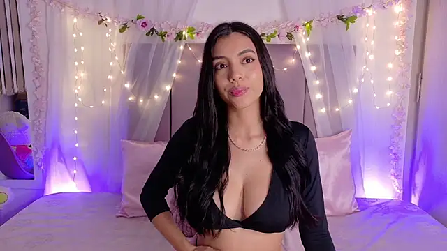 Julie Bennet online show from 8, 3, 2026