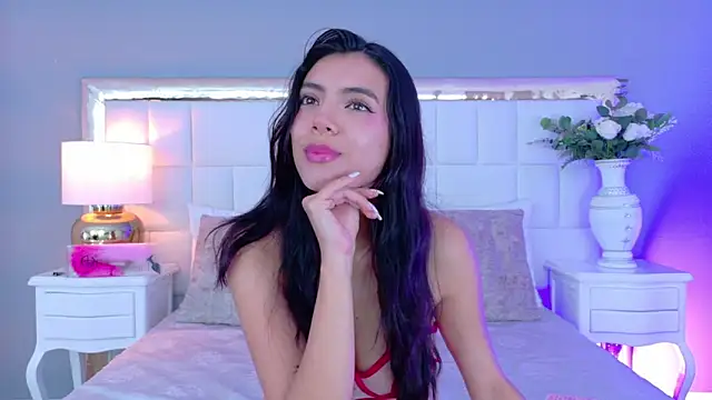 Julie Bennet online show from 19, 10, 2025