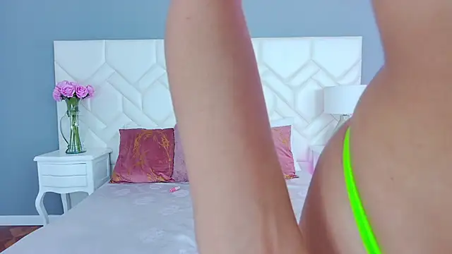 Julie Bennet online show from 13, 3, 2025