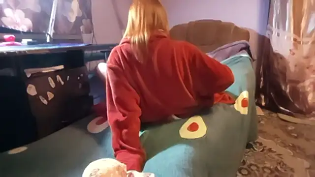  Kitti  online show from 21, 2, 2026