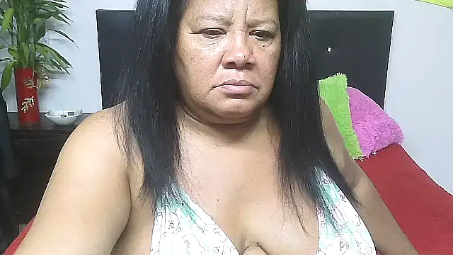 Shanttal0272 online show from 24, 5, 2026