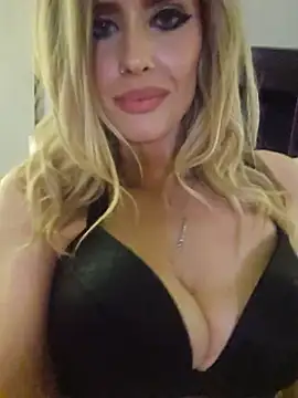 ellieconradxo online show from 25, 6, 2026