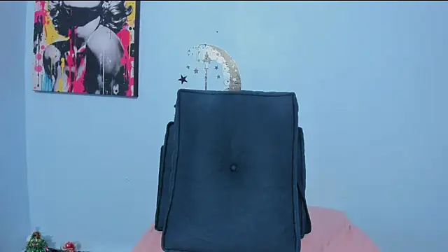  luna  sweet  online show from 24, 2, 2026