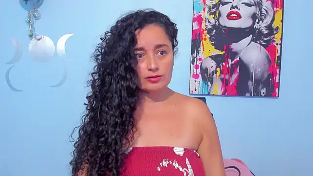  luna  sweet  online show from 8, 10, 2025