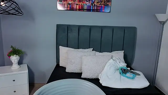 Alli cooper online show from 5, 5, 2026