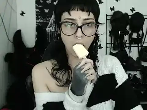 n0sferatus   online show from 28, 2, 2026