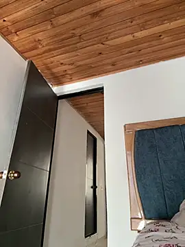 Snapshot of Tara__Sexy chatting on 15, 10, 2025 Tara Sexy online show from 15, 10, 2025