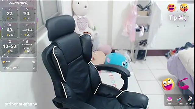 aFanny online show from 11, 4, 2026