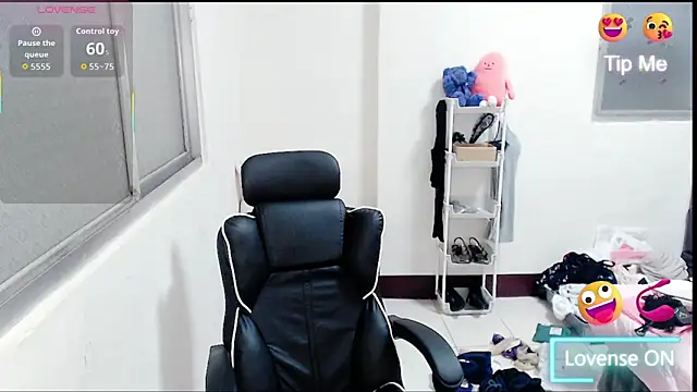 aFanny online show from 28, 2, 2026