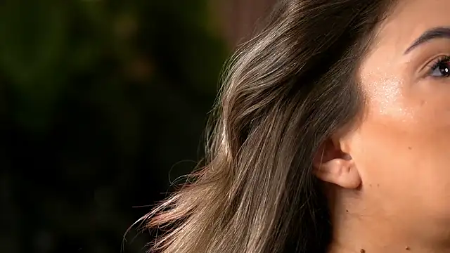 KellyMathews online show from 6, 4, 2026