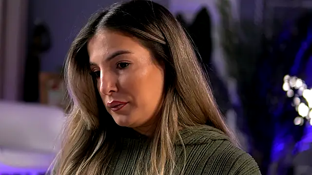 KellyMathews online show from 15, 11, 2025