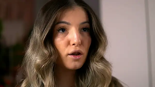 KellyMathews online show from 3, 4, 2026