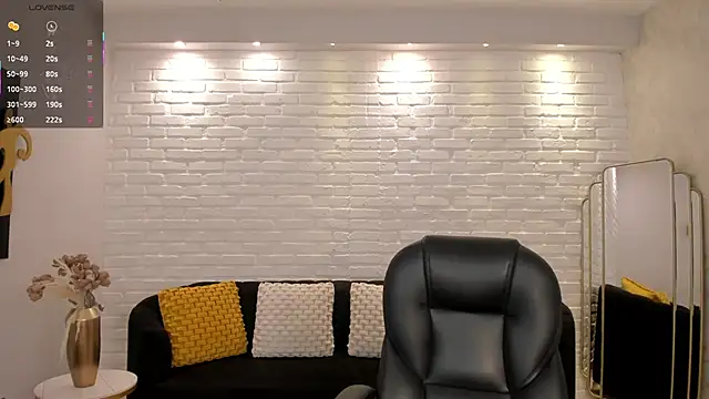 AmberLewis  online show from 12, 10, 2025