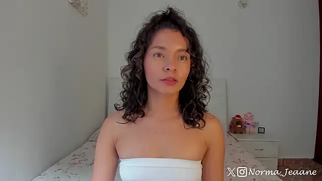 Snapshot of Norma-Jeaane chatting on 22, 12, 2025 Norma-Jeaane online show from 22, 12, 2025