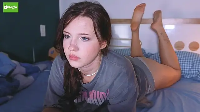 HanahCute online show from 2, 10, 2025