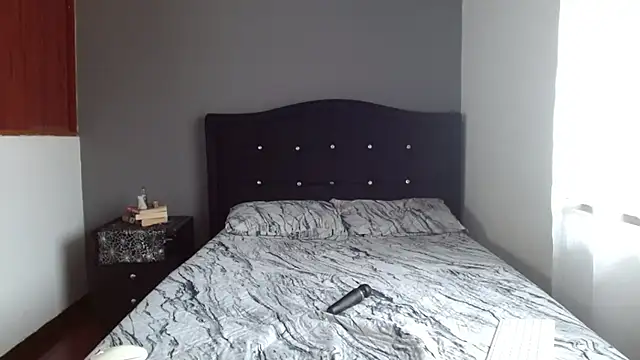 Emilia 1995 online show from 29, 10, 2025