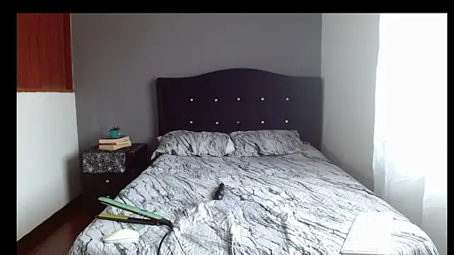 Snapshot of Emilia_1995 chatting on 20, 2, 2026 Emilia 1995 online show from 20, 2, 2026