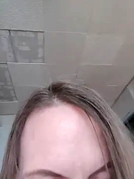 Evelina cute online show from 26, 3, 2026