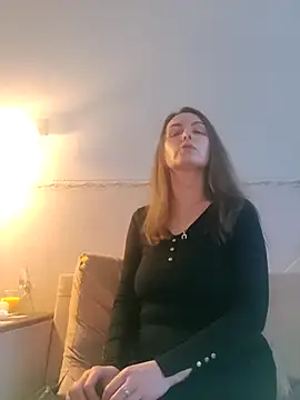 Evelina cute online show from 12, 2, 2026