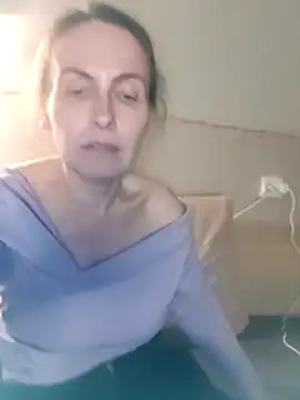 Evelina cute online show from 23, 3, 2026