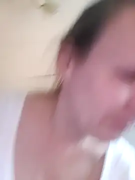 Evelina cute online show from 18, 9, 2025