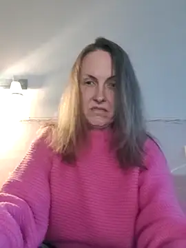 Evelina cute online show from 15, 10, 2025