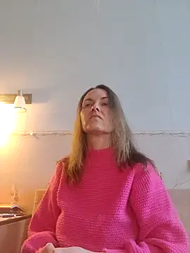 Evelina cute online show from 17, 11, 2025