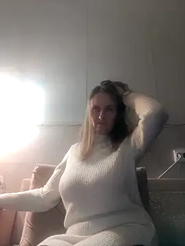 Evelina cute online show from 19, 2, 2025