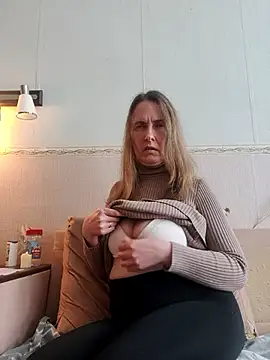 Evelina cute online show from 28, 2, 2026