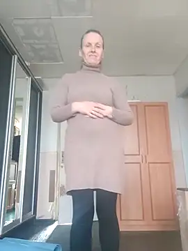 Evelina cute online show from 14, 9, 2025