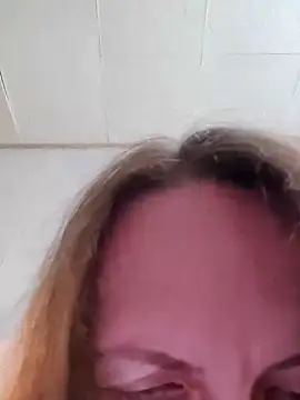 Evelina cute online show from 19, 9, 2025