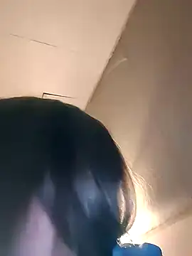 Evelina cute online show from 16, 3, 2026