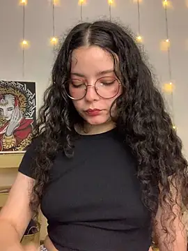 Antoniart  online show from 5, 3, 2025