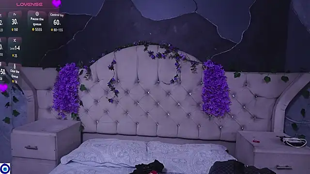 AmberGreyy  online show from 13, 7, 2026
