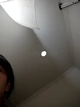 AmberGreyy  online show from 10, 4, 2026