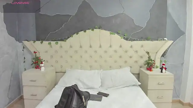 AmberGreyy  online show from 5, 12, 2025