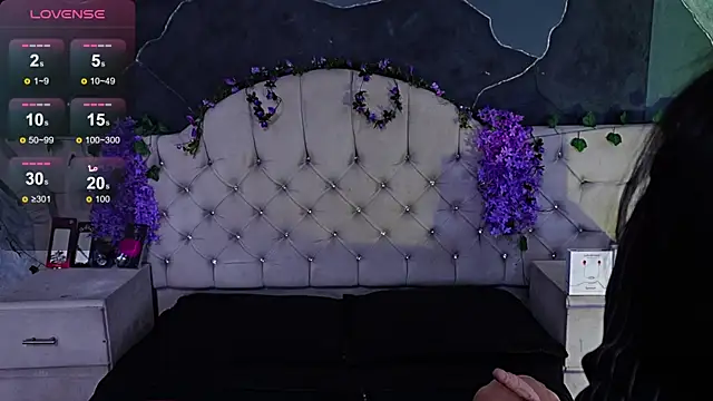 AmberGreyy  online show from 15, 6, 2026