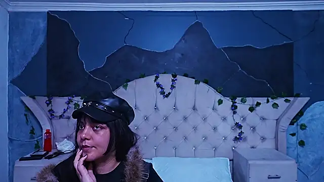 Snapshot of AmberGreyy_ chatting on 6, 5, 2026 AmberGreyy online show from 6, 5, 2026