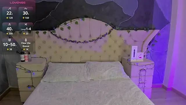 AmberGreyy  online show from 13, 11, 2025