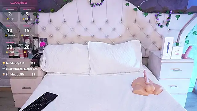 Snapshot of AmberGreyy_ chatting on 18, 4, 2026 AmberGreyy online show from 18, 4, 2026