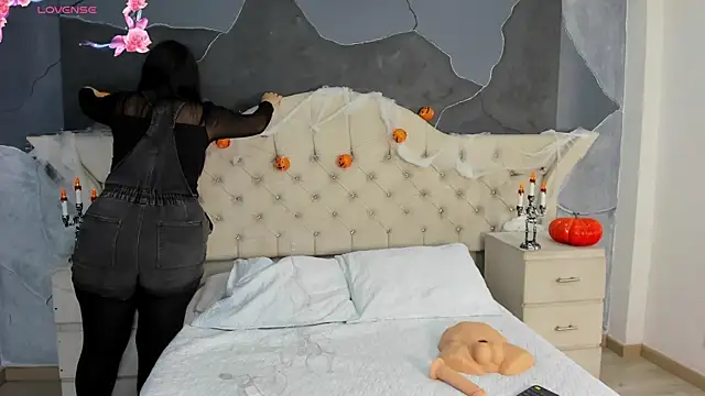 AmberGreyy  online show from 21, 10, 2025