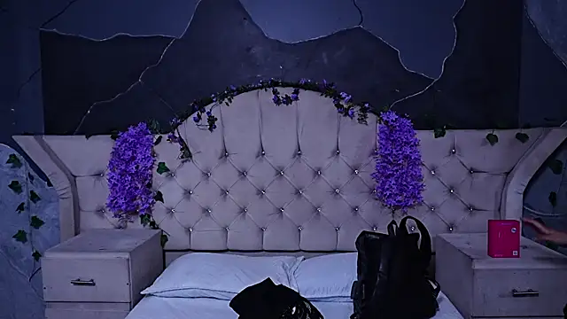 AmberGreyy  online show from 14, 7, 2026
