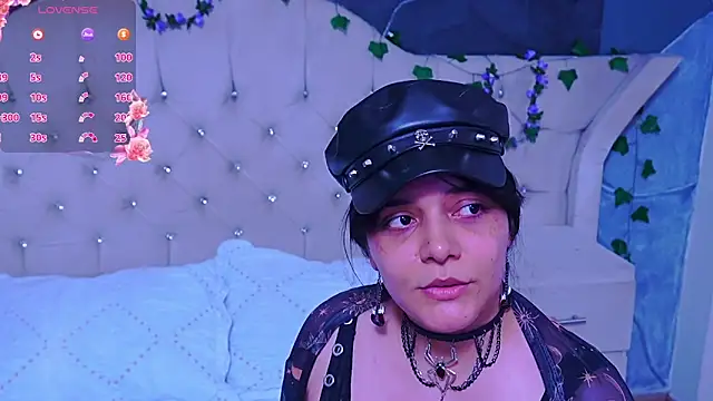 Snapshot of AmberGreyy_ chatting on 23, 4, 2026 AmberGreyy online show from 23, 4, 2026