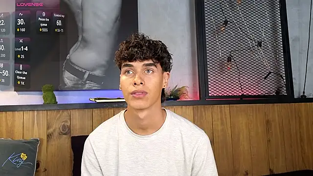 Snapshot of andrewortix chatting on 28, 2, 2026 andrewortix online show from 28, 2, 2026